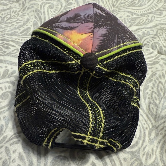 Disney Parks Mickey Mouse Sunset Beach Snapback Ball Cap - Picture 2 of 4